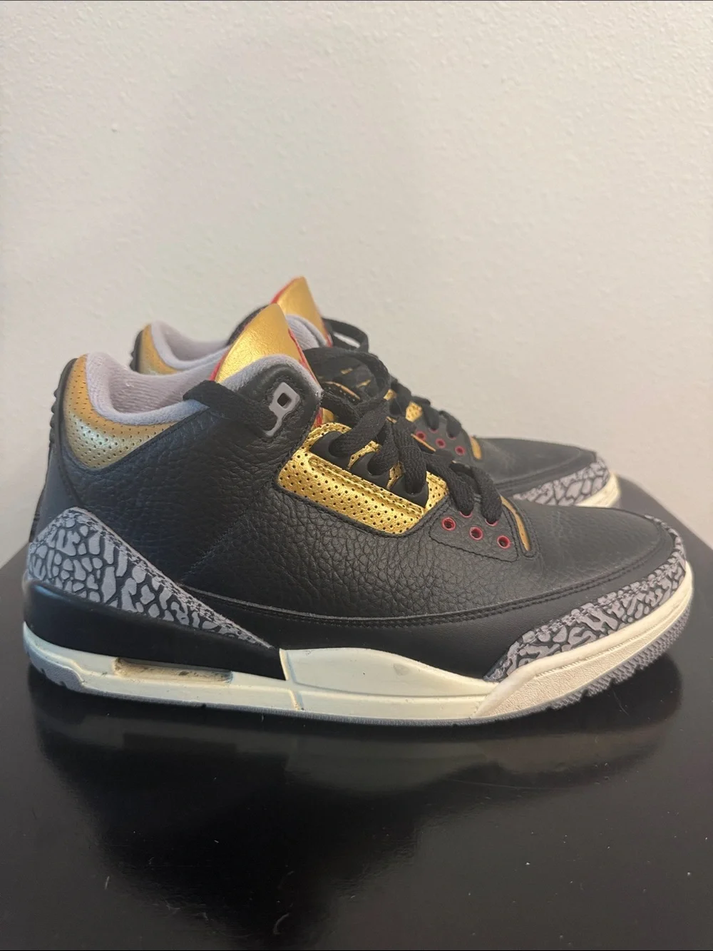 Air Jordan 3 Black Cement Gold sz 10.5M/9M